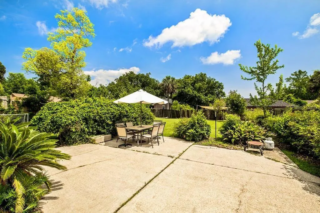 East Hill Oasis Near Beaches & Downtown Pensacola Apartment
